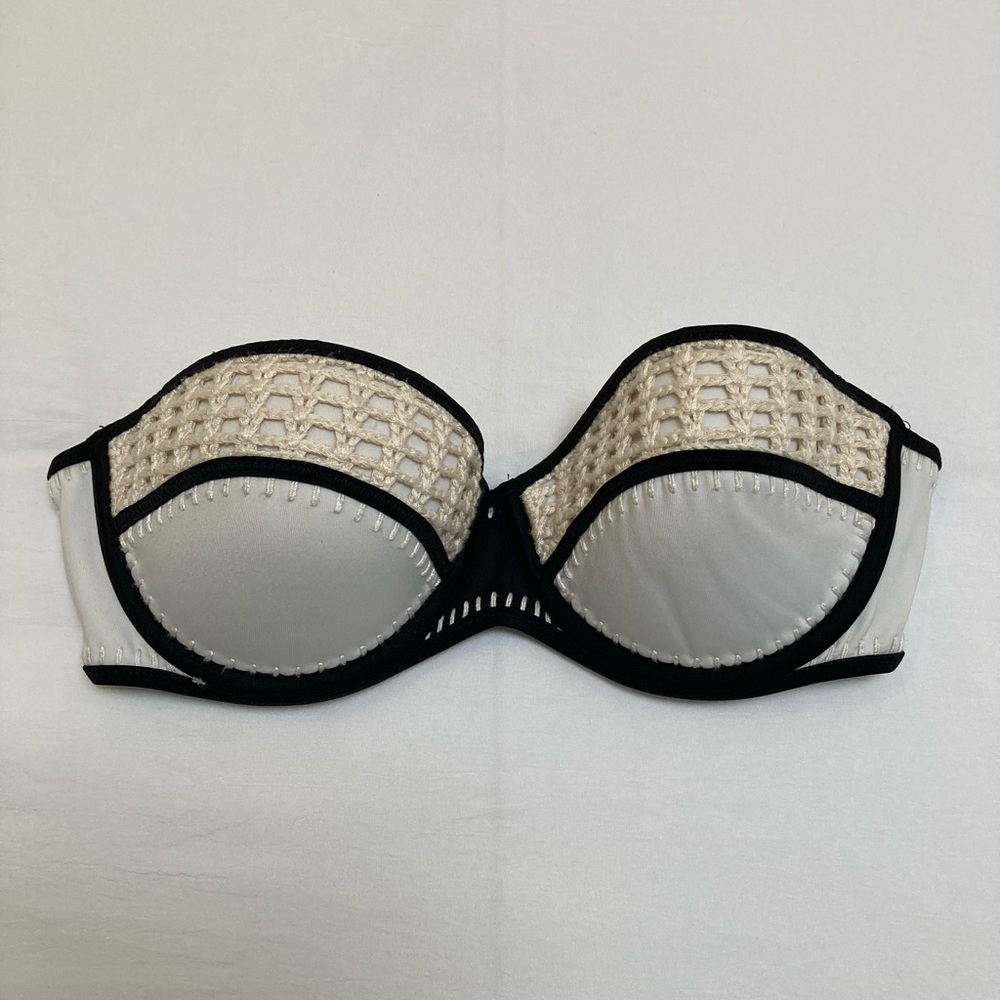 Victoria’s Secret strapless swimsuit top